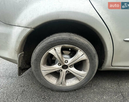 Серый Мазда 6, объемом двигателя 1.99 л и пробегом 335 тыс. км за 5100 $, фото 6 на Automoto.ua