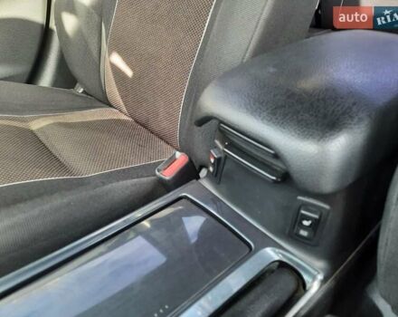 Серый Мазда 6, объемом двигателя 2 л и пробегом 336 тыс. км за 4500 $, фото 5 на Automoto.ua