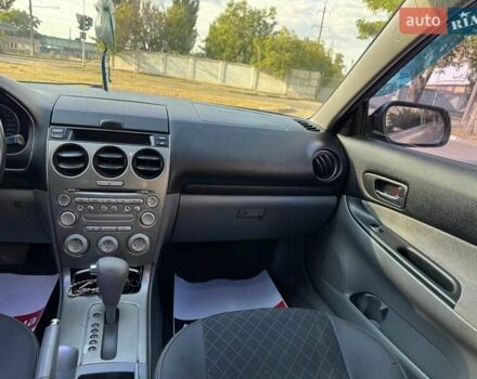 Сірий Мазда 6, об'ємом двигуна 2 л та пробігом 226 тис. км за 4990 $, фото 15 на Automoto.ua