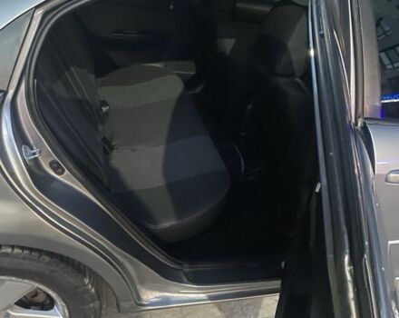 Сірий Мазда 6, об'ємом двигуна 2 л та пробігом 270 тис. км за 4000 $, фото 4 на Automoto.ua