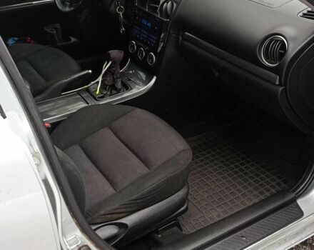 Серый Мазда 6, объемом двигателя 2 л и пробегом 247 тыс. км за 3500 $, фото 11 на Automoto.ua