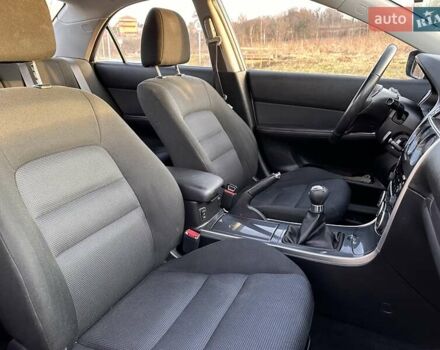Серый Мазда 6, объемом двигателя 2 л и пробегом 276 тыс. км за 4500 $, фото 13 на Automoto.ua