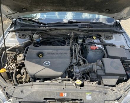 Сірий Мазда 6, об'ємом двигуна 2 л та пробігом 214 тис. км за 5700 $, фото 2 на Automoto.ua