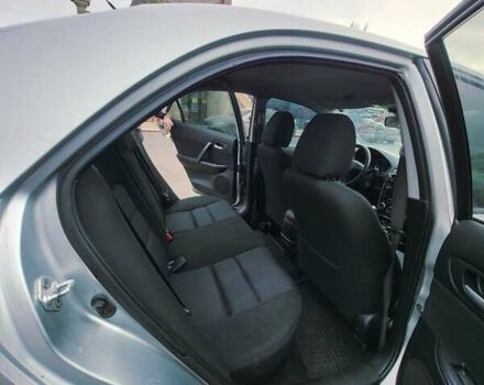 Сірий Мазда 6, об'ємом двигуна 1.8 л та пробігом 180 тис. км за 4300 $, фото 15 на Automoto.ua