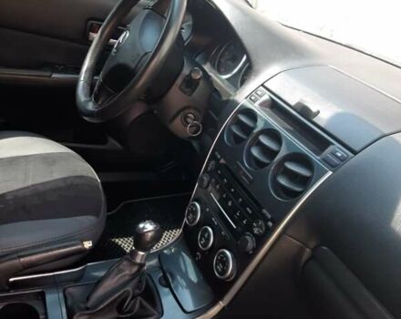 Серый Мазда 6, объемом двигателя 2 л и пробегом 328 тыс. км за 4000 $, фото 4 на Automoto.ua