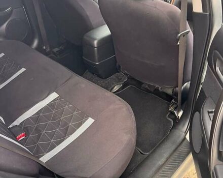 Серый Мазда 6, объемом двигателя 2 л и пробегом 260 тыс. км за 4900 $, фото 15 на Automoto.ua