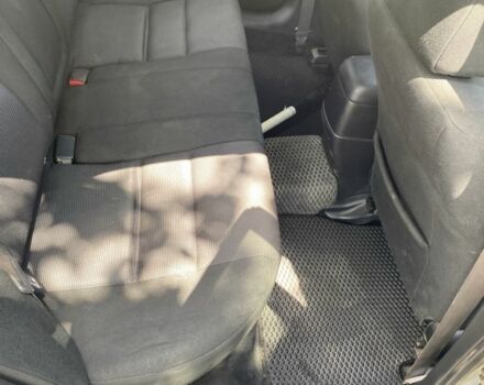 Сірий Мазда 6, об'ємом двигуна 2 л та пробігом 215 тис. км за 5200 $, фото 4 на Automoto.ua