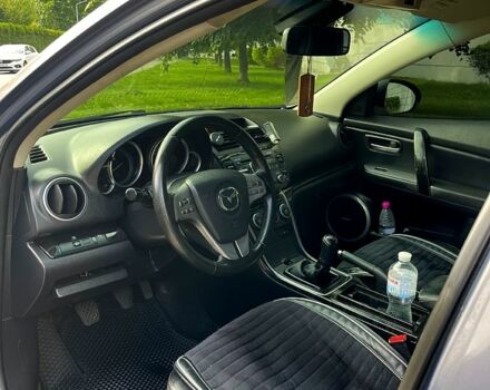 Серый Мазда 6, объемом двигателя 2.5 л и пробегом 260 тыс. км за 6000 $, фото 3 на Automoto.ua