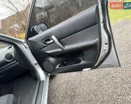 Серый Мазда 6, объемом двигателя 1.8 л и пробегом 256 тыс. км за 3999 $, фото 33 на Automoto.ua