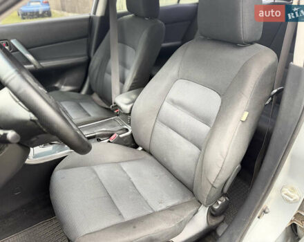 Серый Мазда 6, объемом двигателя 1.8 л и пробегом 256 тыс. км за 3999 $, фото 19 на Automoto.ua