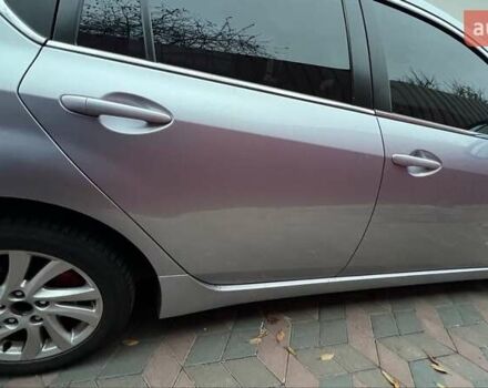 Сірий Мазда 6, об'ємом двигуна 1.8 л та пробігом 213 тис. км за 5999 $, фото 4 на Automoto.ua