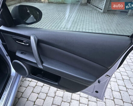Серый Мазда 6, объемом двигателя 2 л и пробегом 301 тыс. км за 5299 $, фото 31 на Automoto.ua