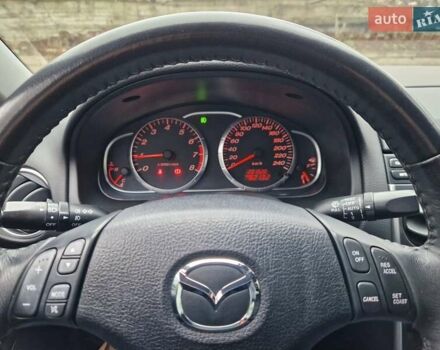 Серый Мазда 6, объемом двигателя 2 л и пробегом 201 тыс. км за 6300 $, фото 13 на Automoto.ua