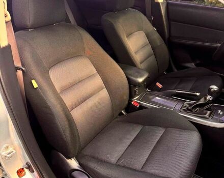 Сірий Мазда 6, об'ємом двигуна 2 л та пробігом 171 тис. км за 5700 $, фото 9 на Automoto.ua