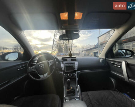 Серый Мазда 6, объемом двигателя 2 л и пробегом 210 тыс. км за 7300 $, фото 16 на Automoto.ua