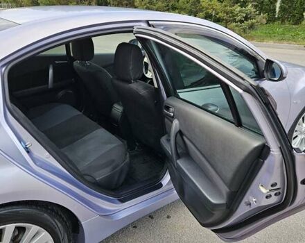 Серый Мазда 6, объемом двигателя 2 л и пробегом 284 тыс. км за 7000 $, фото 3 на Automoto.ua