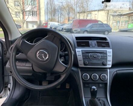 Серый Мазда 6, объемом двигателя 1.8 л и пробегом 128 тыс. км за 6950 $, фото 15 на Automoto.ua