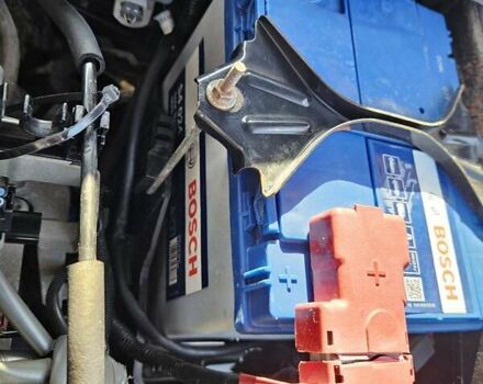 Серый Мазда 6, объемом двигателя 2 л и пробегом 284 тыс. км за 7000 $, фото 27 на Automoto.ua