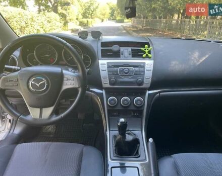 Серый Мазда 6, объемом двигателя 1.8 л и пробегом 179 тыс. км за 8800 $, фото 11 на Automoto.ua
