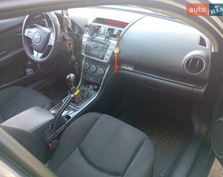 Серый Мазда 6, объемом двигателя 1.8 л и пробегом 182 тыс. км за 7500 $, фото 13 на Automoto.ua