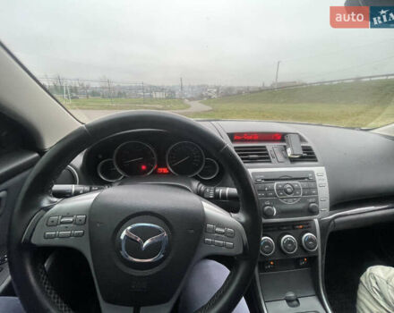 Серый Мазда 6, объемом двигателя 1.8 л и пробегом 232 тыс. км за 6100 $, фото 9 на Automoto.ua