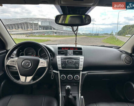 Серый Мазда 6, объемом двигателя 1.8 л и пробегом 290 тыс. км за 6300 $, фото 9 на Automoto.ua
