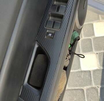 Серый Мазда 6, объемом двигателя 2 л и пробегом 295 тыс. км за 7800 $, фото 24 на Automoto.ua