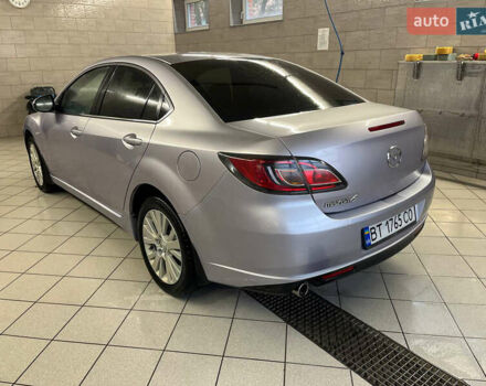 Серый Мазда 6, объемом двигателя 2 л и пробегом 213 тыс. км за 6500 $, фото 3 на Automoto.ua