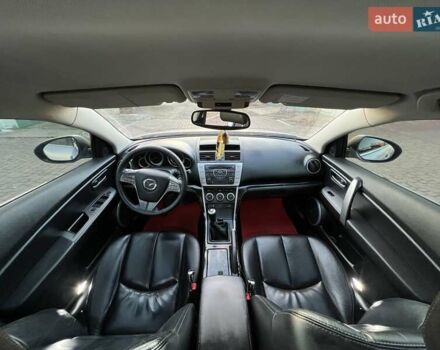 Серый Мазда 6, объемом двигателя 2.49 л и пробегом 252 тыс. км за 6850 $, фото 16 на Automoto.ua