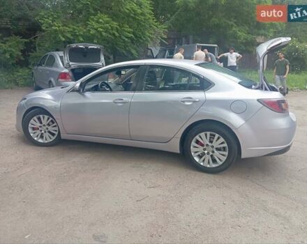Сірий Мазда 6, об'ємом двигуна 2 л та пробігом 326 тис. км за 5400 $, фото 4 на Automoto.ua