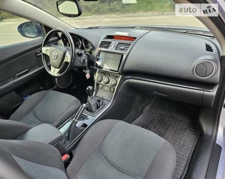 Серый Мазда 6, объемом двигателя 2 л и пробегом 284 тыс. км за 7000 $, фото 5 на Automoto.ua