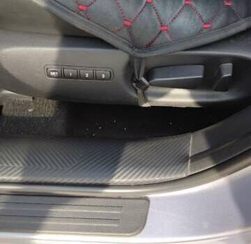 Серый Мазда 6, объемом двигателя 2 л и пробегом 295 тыс. км за 7800 $, фото 26 на Automoto.ua