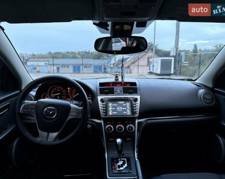 Сірий Мазда 6, об'ємом двигуна 2 л та пробігом 245 тис. км за 7200 $, фото 20 на Automoto.ua