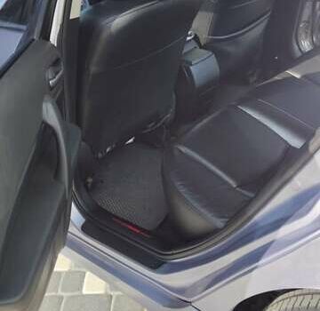Серый Мазда 6, объемом двигателя 2 л и пробегом 295 тыс. км за 7800 $, фото 32 на Automoto.ua