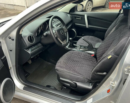 Сірий Мазда 6, об'ємом двигуна 1.8 л та пробігом 197 тис. км за 6950 $, фото 19 на Automoto.ua