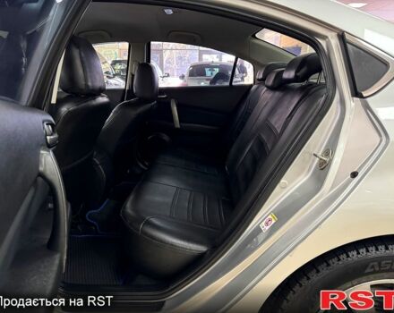 Серый Мазда 6, объемом двигателя 2 л и пробегом 177 тыс. км за 6000 $, фото 4 на Automoto.ua