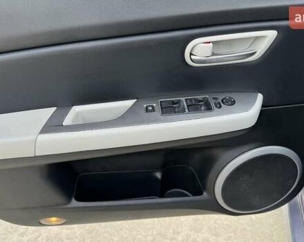 Сірий Мазда 6, об'ємом двигуна 2.5 л та пробігом 231 тис. км за 8200 $, фото 18 на Automoto.ua