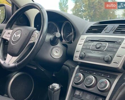 Серый Мазда 6, объемом двигателя 2 л и пробегом 283 тыс. км за 5540 $, фото 24 на Automoto.ua