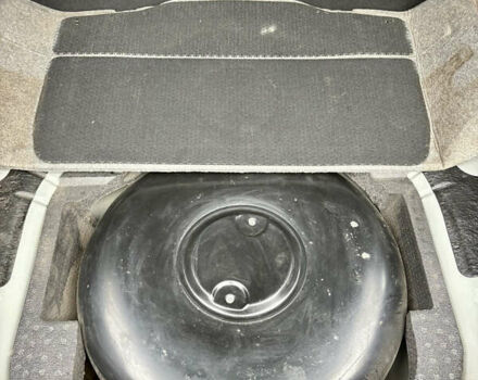 Серый Мазда 6, объемом двигателя 1.8 л и пробегом 274 тыс. км за 7699 $, фото 17 на Automoto.ua