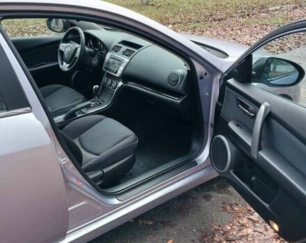 Серый Мазда 6, объемом двигателя 2 л и пробегом 200 тыс. км за 5500 $, фото 5 на Automoto.ua