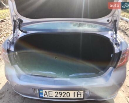 Серый Мазда 6, объемом двигателя 2 л и пробегом 202 тыс. км за 5400 $, фото 9 на Automoto.ua