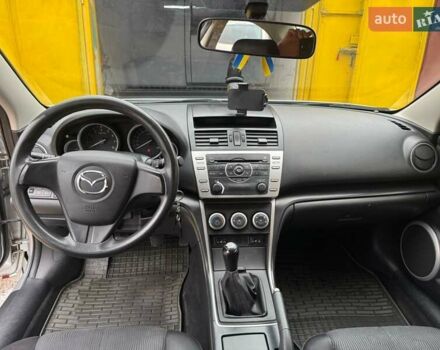 Сірий Мазда 6, об'ємом двигуна 1.8 л та пробігом 273 тис. км за 6400 $, фото 3 на Automoto.ua