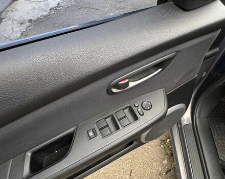 Серый Мазда 6, объемом двигателя 1.8 л и пробегом 88 тыс. км за 8400 $, фото 4 на Automoto.ua