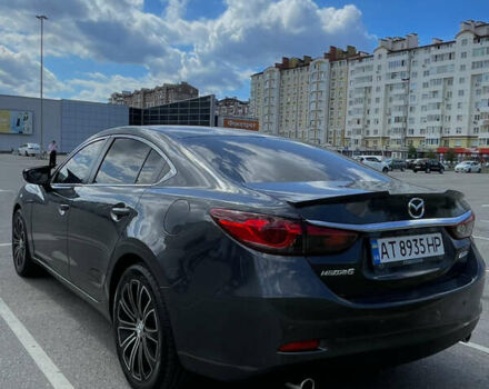 Сірий Мазда 6, об'ємом двигуна 2.18 л та пробігом 218 тис. км за 13000 $, фото 5 на Automoto.ua