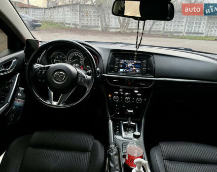 Серый Мазда 6, объемом двигателя 2.19 л и пробегом 302 тыс. км за 10000 $, фото 25 на Automoto.ua