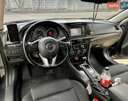 Серый Мазда 6, объемом двигателя 2.19 л и пробегом 302 тыс. км за 10000 $, фото 22 на Automoto.ua