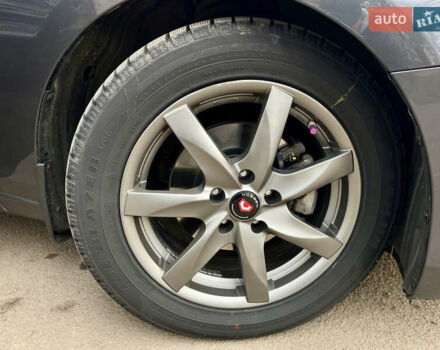 Серый Мазда 6, объемом двигателя 2.19 л и пробегом 302 тыс. км за 10000 $, фото 29 на Automoto.ua