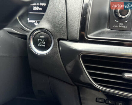 Серый Мазда 6, объемом двигателя 2.49 л и пробегом 250 тыс. км за 9850 $, фото 27 на Automoto.ua