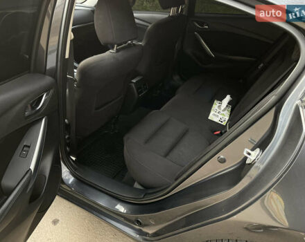 Серый Мазда 6, объемом двигателя 2.19 л и пробегом 302 тыс. км за 10000 $, фото 13 на Automoto.ua