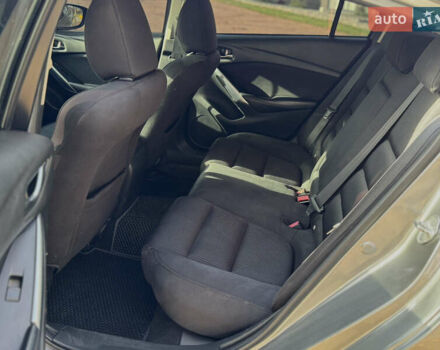 Серый Мазда 6, объемом двигателя 2.49 л и пробегом 240 тыс. км за 9799 $, фото 20 на Automoto.ua